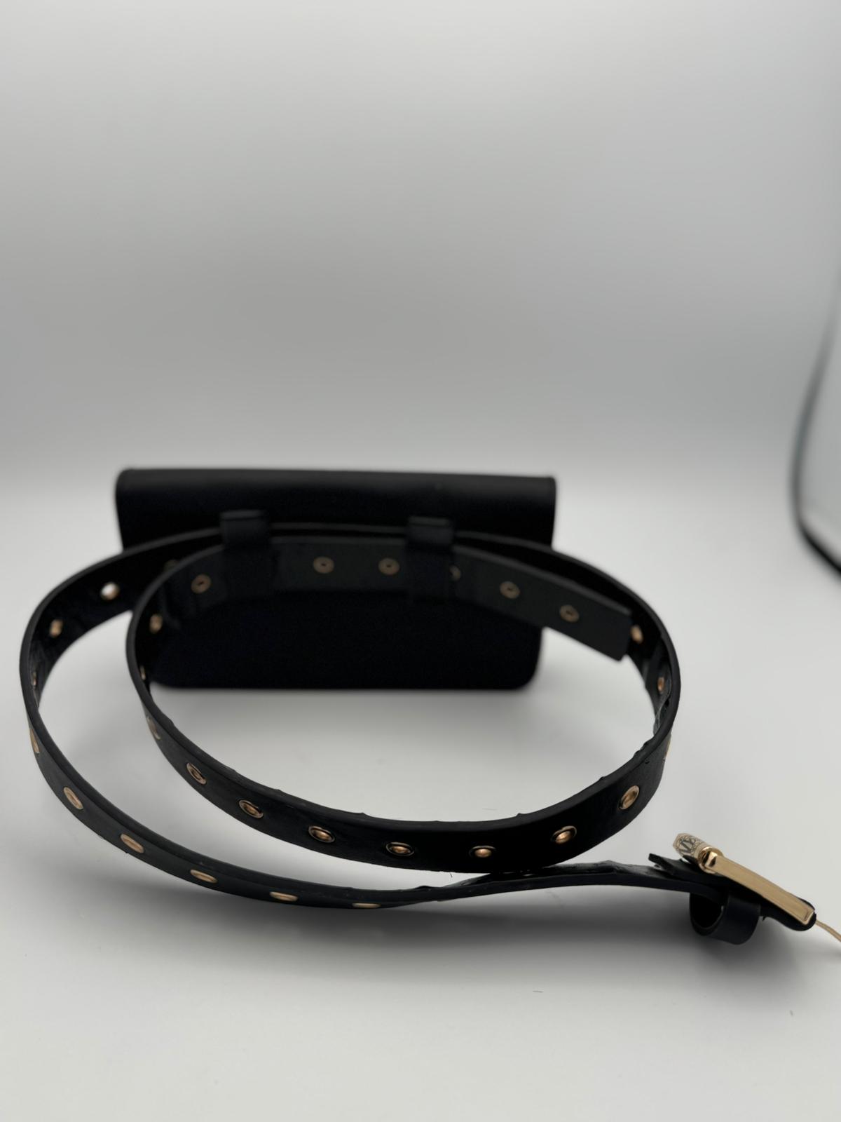 DKNY Damen Gürteltasche