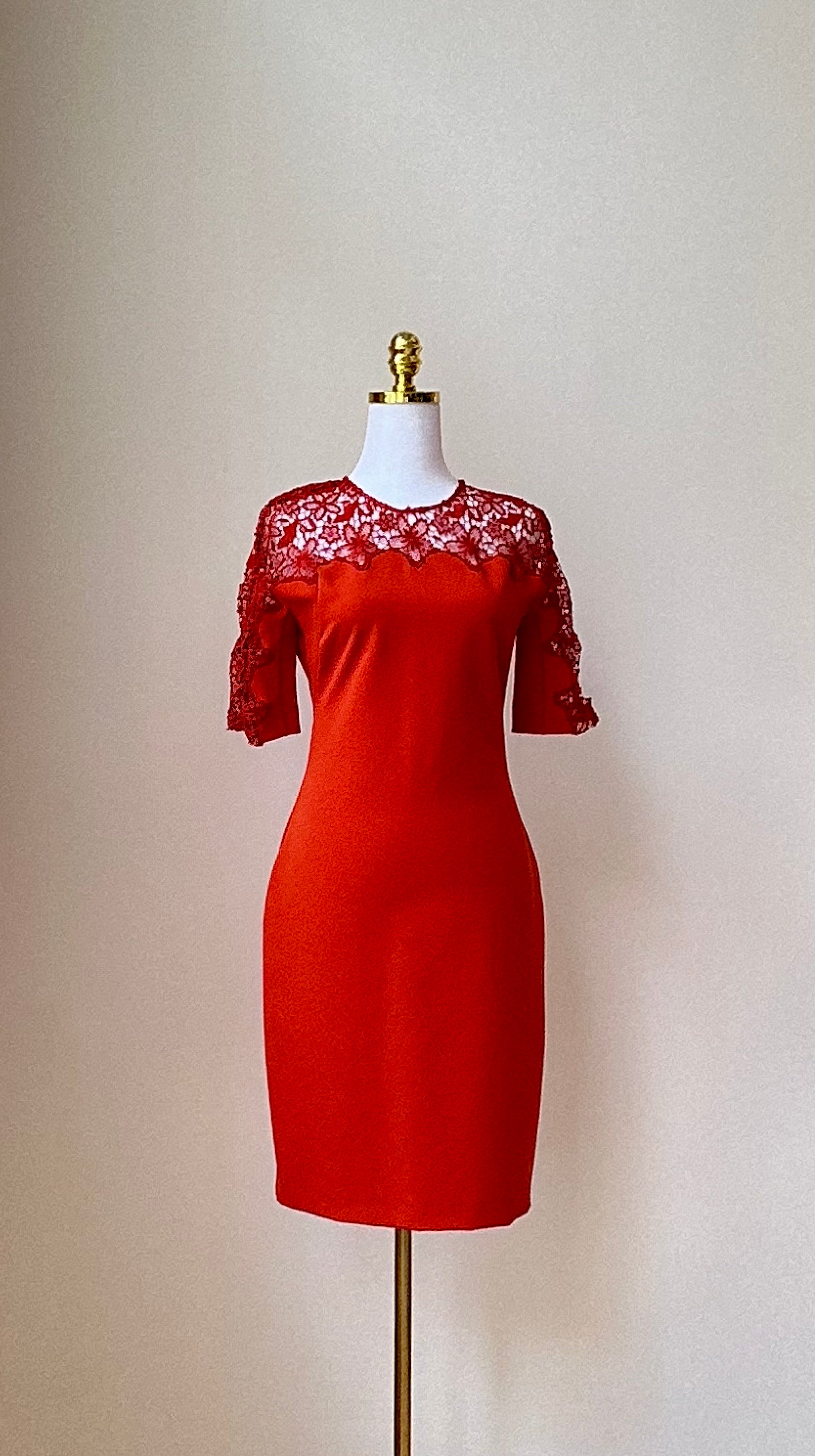 Rotes Damen Midikleid mit Spitze Gr. S