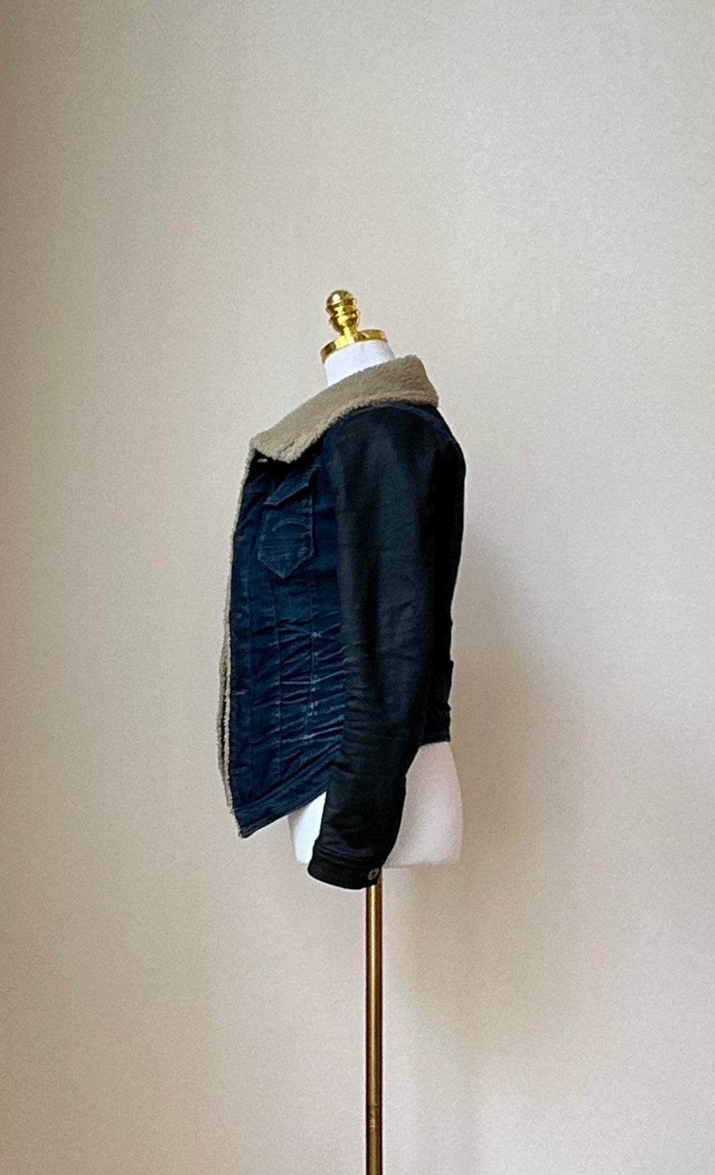 G-STAR Damen Jeansjacke mit Fell Gr. XS