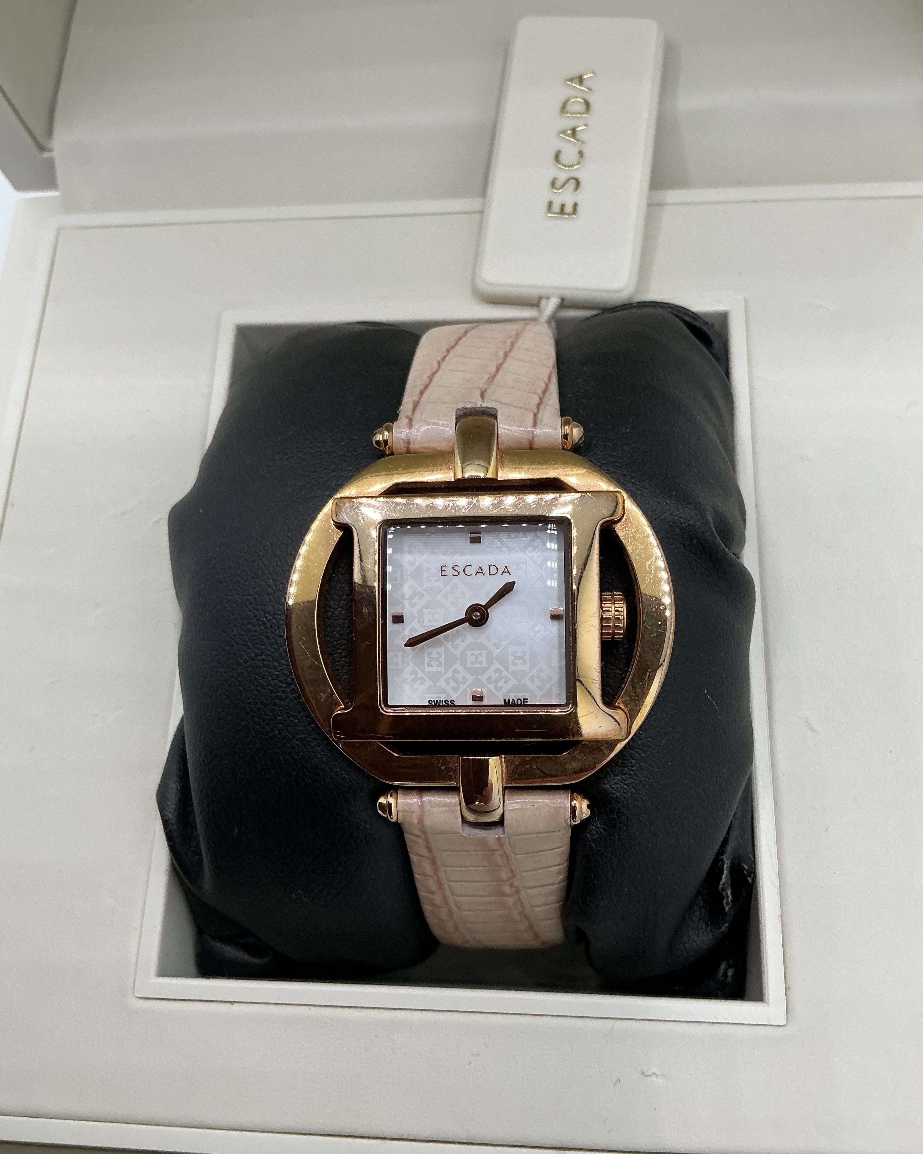 Escada Damenuhr, Roségold
