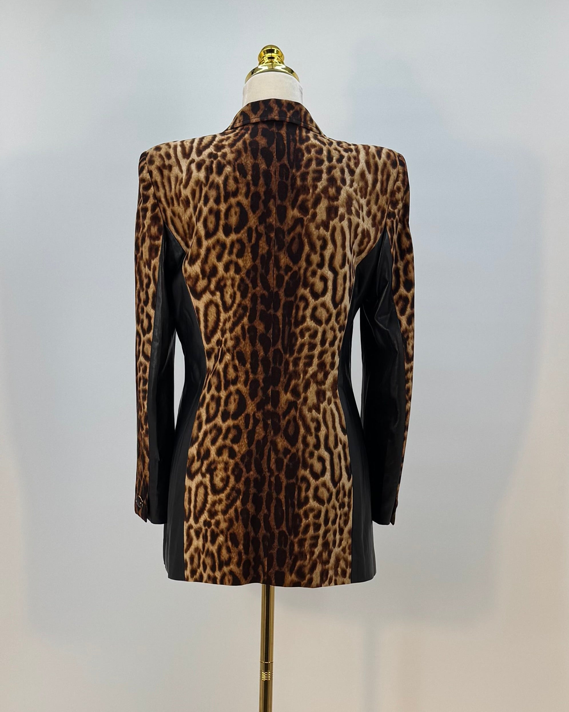 Escada Anzug, Leoparden, Size 38